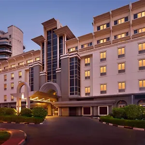 Hotel Moevenpick & Bur, Dubaj