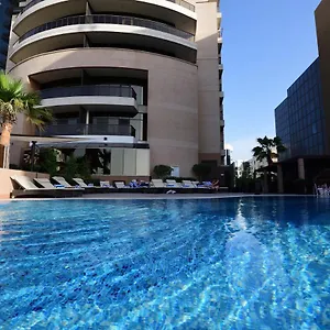 4* Hotel Majestic Retreat