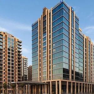 מלון Novotel Dubai Gold District, דובאי